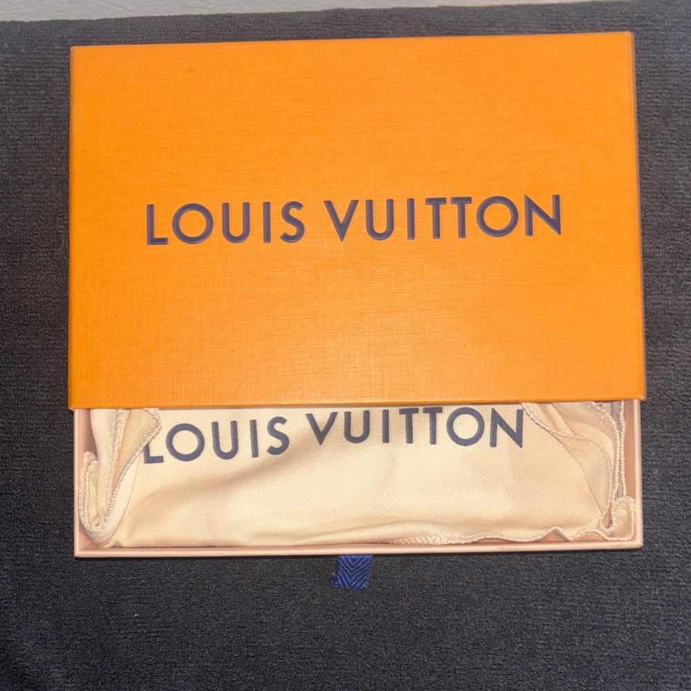 Louis Vuitton Orange Box with Beige Dust Bag